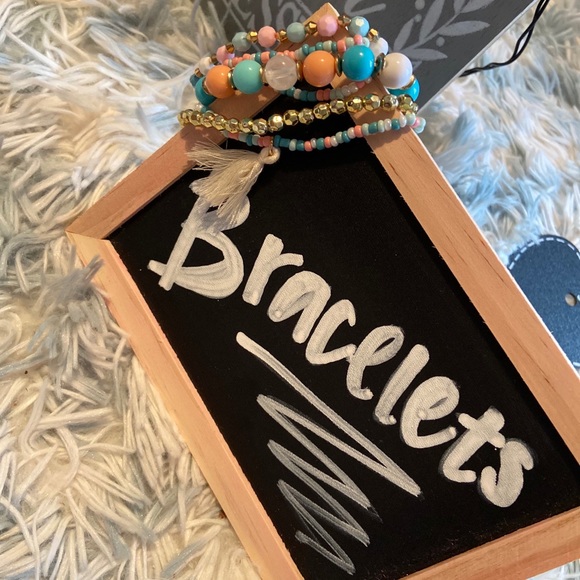 Bracelet Set - Picture 5 of 8